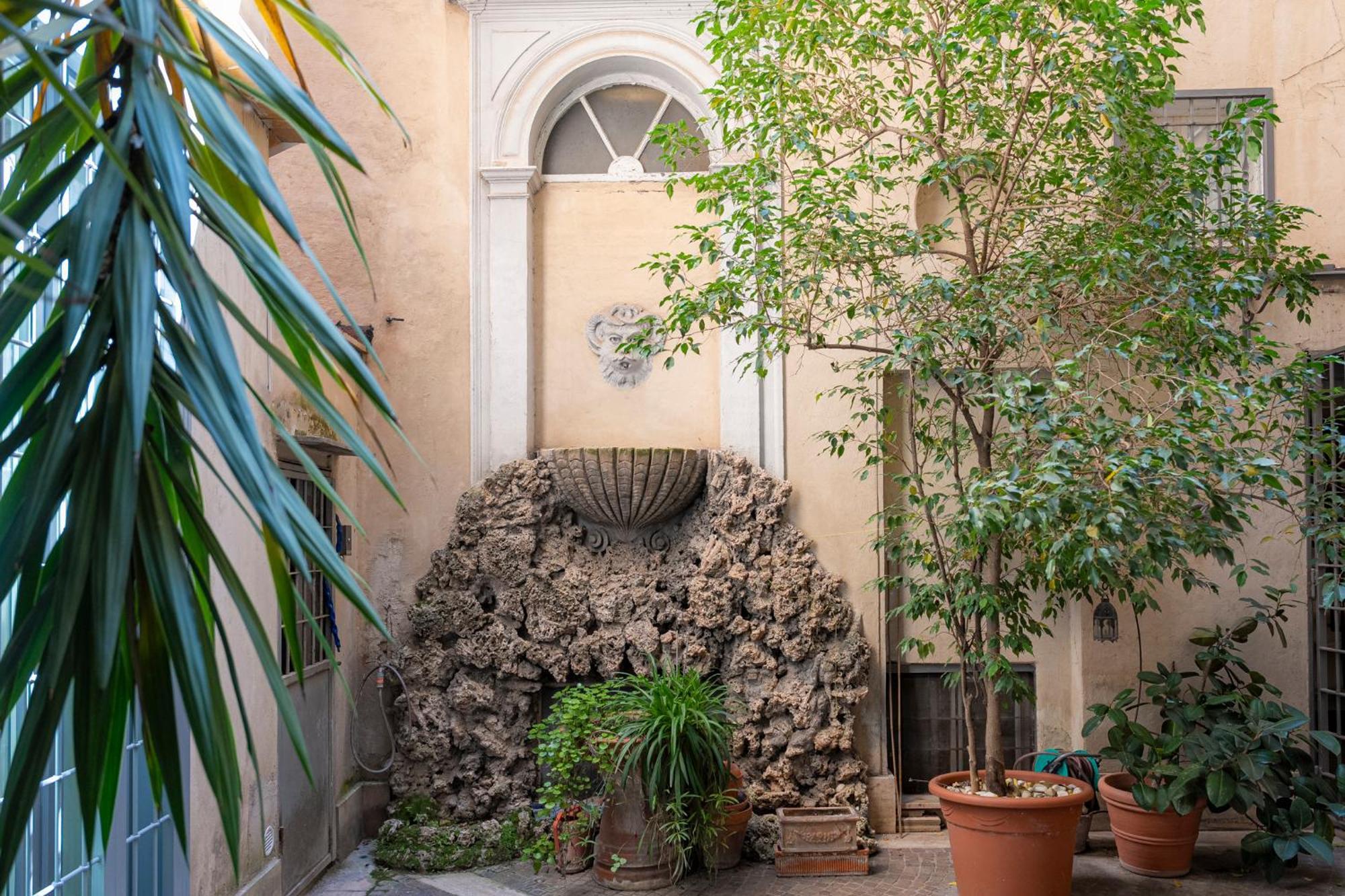 Homehouse Serpenti - Colosseum - Rione Monti Rom Exterior foto