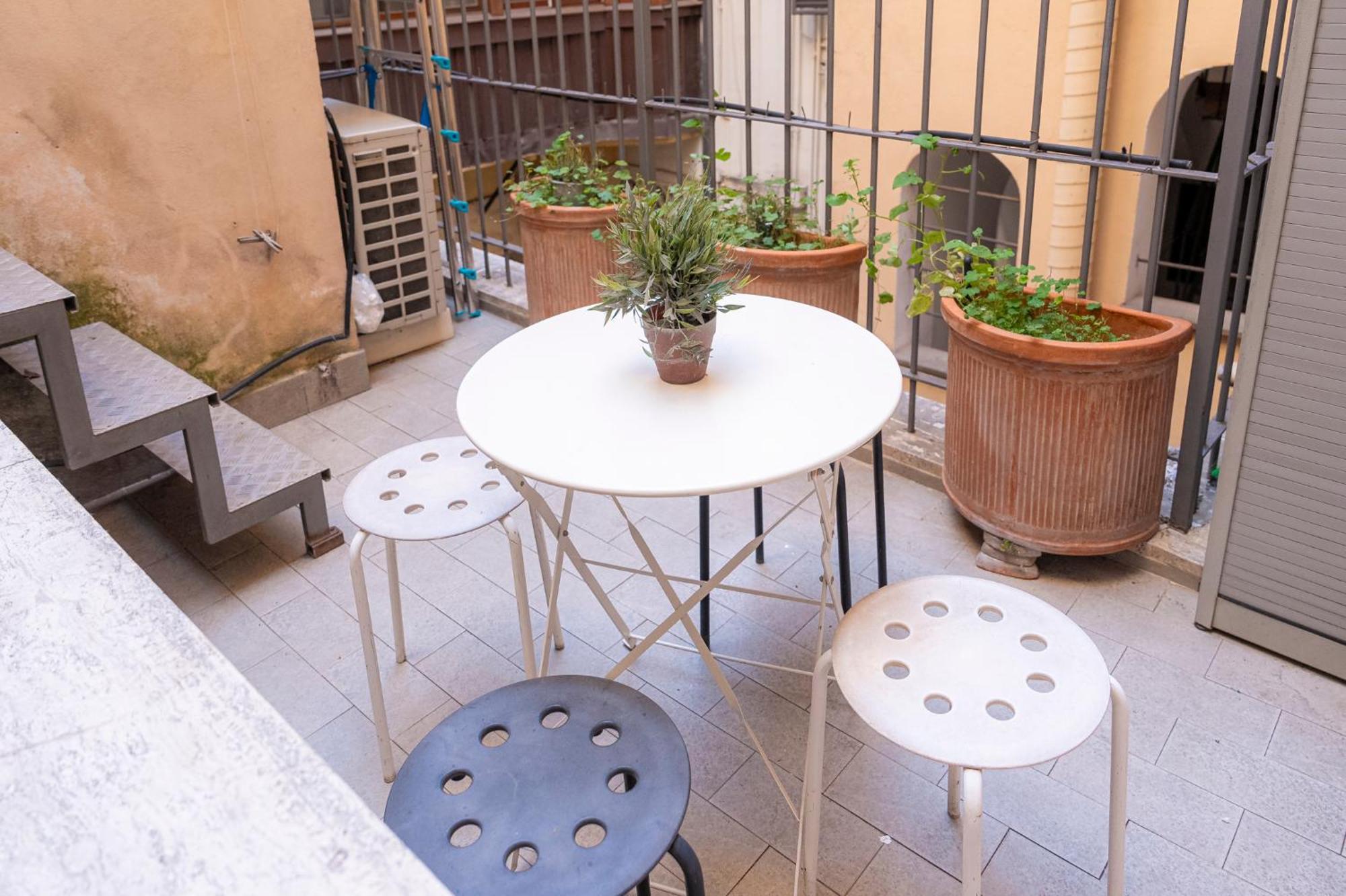 Homehouse Serpenti - Colosseum - Rione Monti Rom Exterior foto